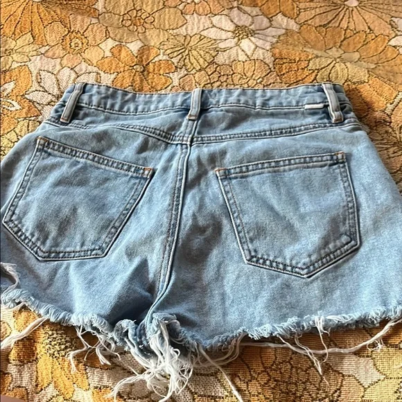 BILLABONG X SALTY BLONDE - Picture 3 of 3